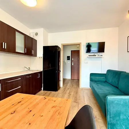 Mieszkanie Ogrod I Parking Apartman *