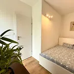 Mieszkanie Ogrod I Parking Appartement *